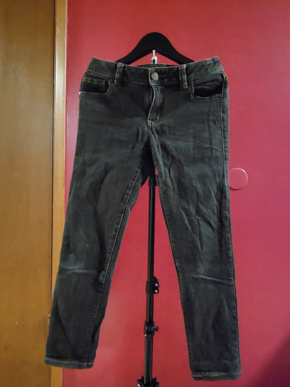 CAbi Jeans-Classic Women's Black Jeans - Everyday Stretch Fit